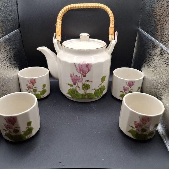 Otagiri Japan Ceramic Tea Set Cyclamen Pink Flower Design  Bamboo Handle 4 Cups - Picture 1 of 7